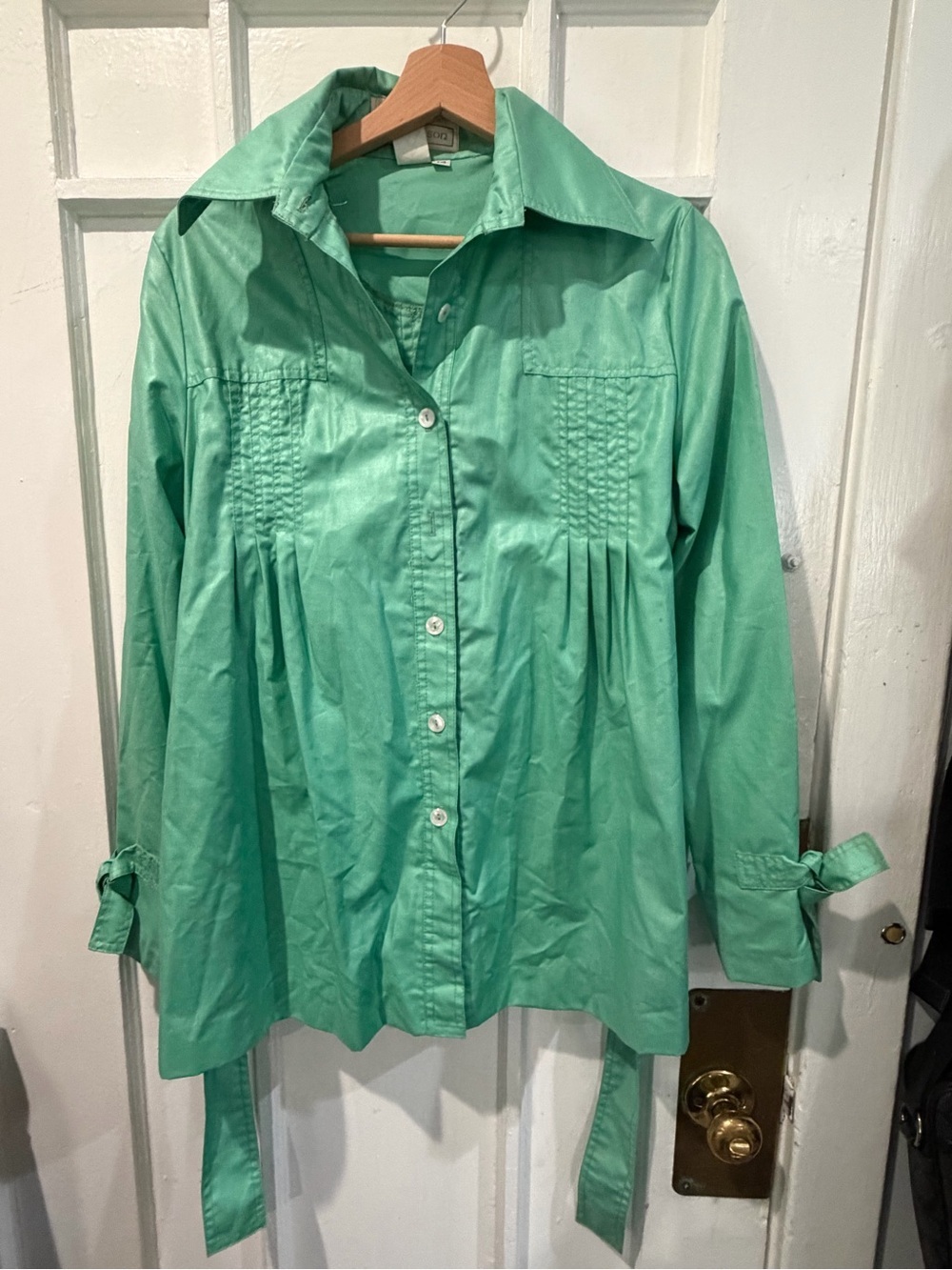 Vintage Mint Green Button-Up Blouse and Pants
